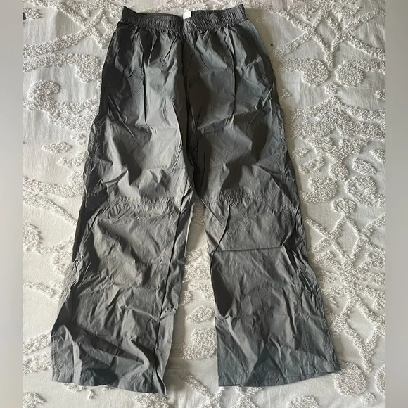 Windbreaker Pants - Picture 2 of 5